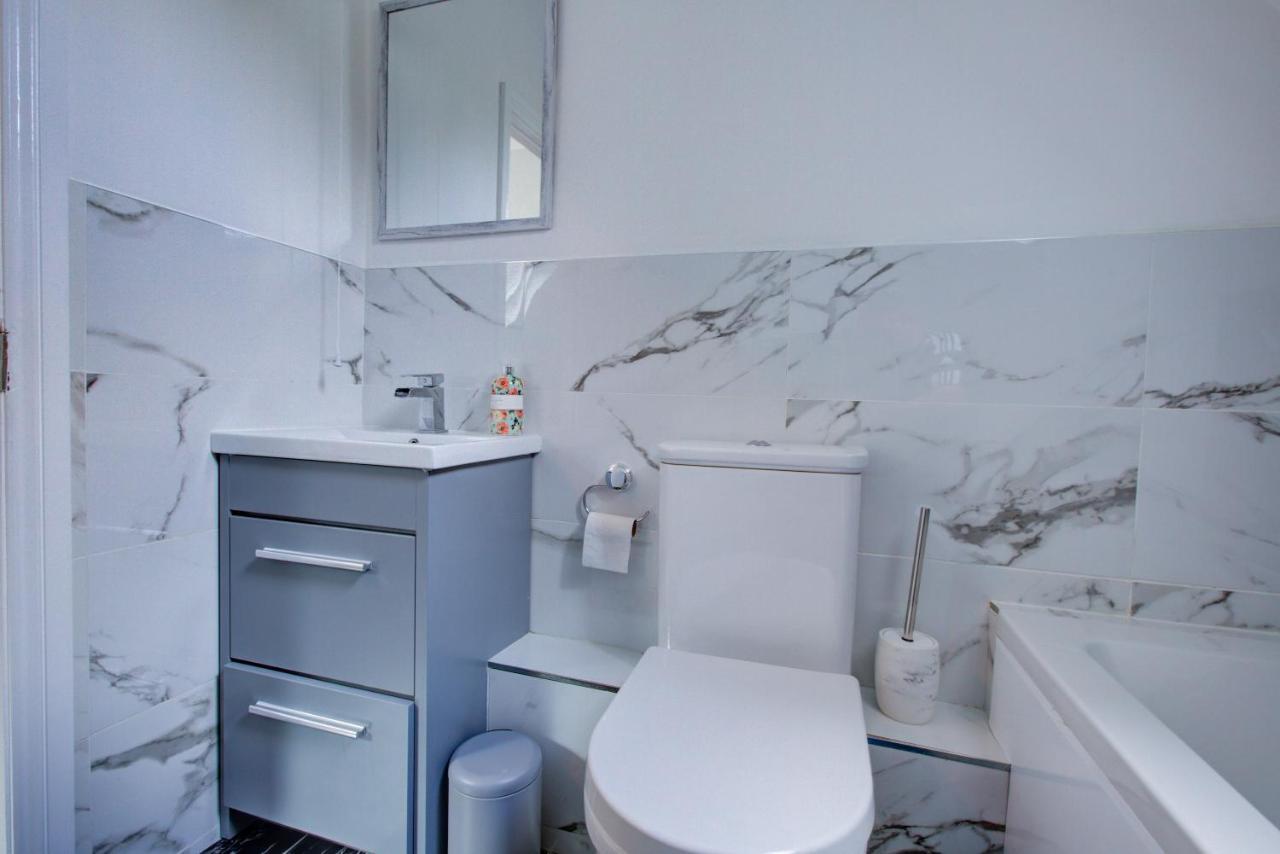 Luxury 3 Bedroom Apartment Close To Beach, Bournemouth & Meyrick Park Eksteriør bilde